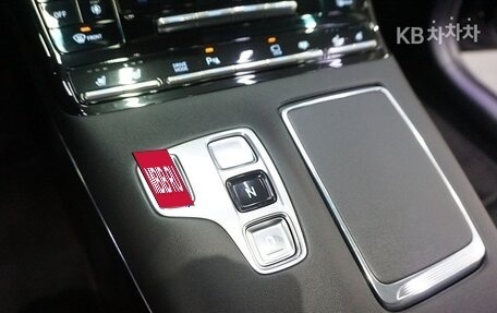 Hyundai Grandeur, 2022 год, 2 250 010 рублей, 9 фотография