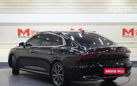 Hyundai Grandeur, 2022 год, 2 250 010 рублей, 3 фотография