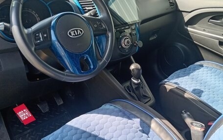 KIA Venga I, 2012 год, 695 000 рублей, 7 фотография