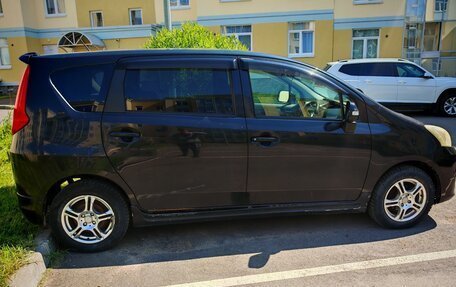 Toyota Passo Sette, 2010 год, 890 000 рублей, 5 фотография