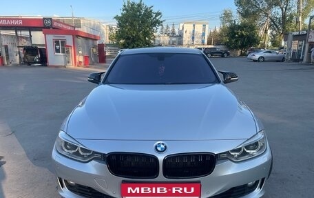 BMW 3 серия, 2012 год, 1 550 000 рублей, 3 фотография