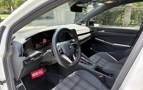 Volkswagen Golf GTI, 2021 год, 2 305 000 рублей, 6 фотография