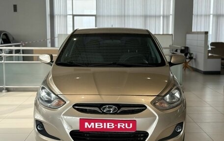 Hyundai Solaris II рестайлинг, 2011 год, 640 000 рублей, 2 фотография