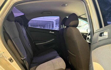 Hyundai Solaris II рестайлинг, 2011 год, 640 000 рублей, 16 фотография