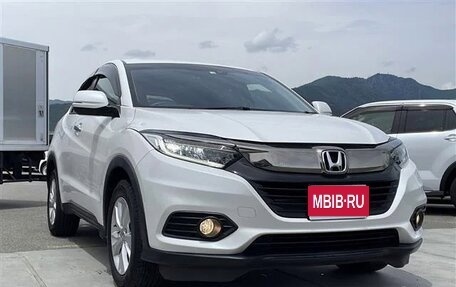 Honda Vezel, 2021 год, 1 489 000 рублей, 1 фотография