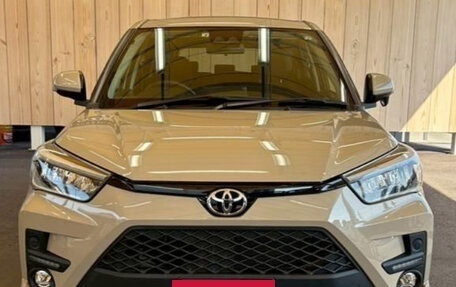 Toyota Raize I, 2022 год, 973 000 рублей, 2 фотография