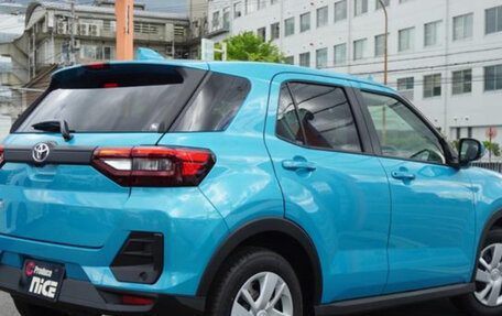 Toyota Raize I, 2022 год, 980 000 рублей, 3 фотография