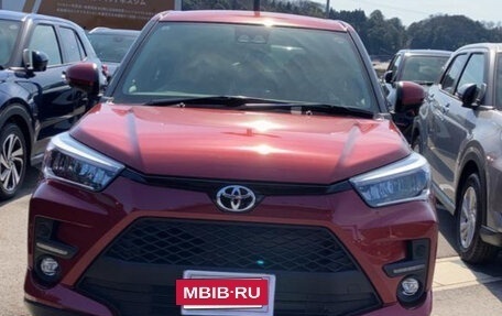 Toyota Raize I, 2022 год, 997 000 рублей, 2 фотография