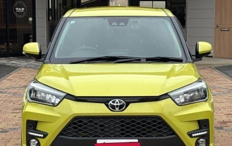 Toyota Raize I, 2022 год, 985 000 рублей, 2 фотография