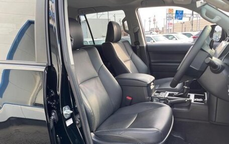 Toyota Land Cruiser Prado 150 рестайлинг 2, 2021 год, 3 176 000 рублей, 20 фотография