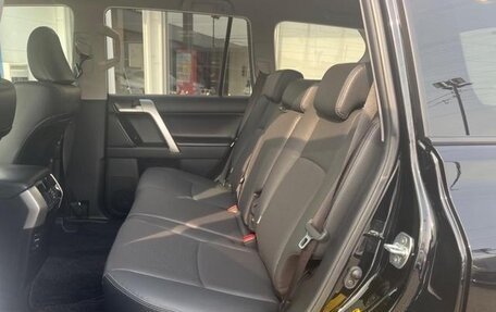 Toyota Land Cruiser Prado 150 рестайлинг 2, 2021 год, 3 176 000 рублей, 24 фотография