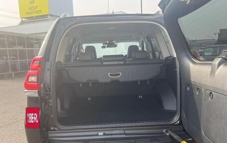 Toyota Land Cruiser Prado 150 рестайлинг 2, 2021 год, 3 176 000 рублей, 28 фотография