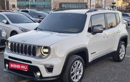 Jeep Renegade I рестайлинг, 2022 год, 2 450 000 рублей, 3 фотография