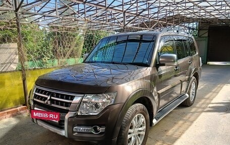 Mitsubishi Pajero IV, 2017 год, 3 300 000 рублей, 3 фотография