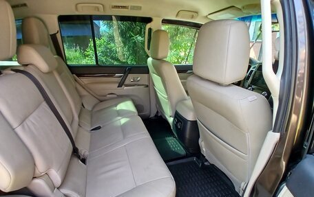 Mitsubishi Pajero IV, 2017 год, 3 300 000 рублей, 20 фотография