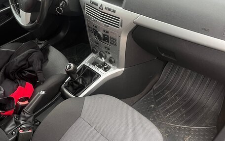Opel Astra H, 2009 год, 550 000 рублей, 19 фотография