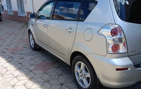 Toyota Corolla Verso I, 2008 год, 960 000 рублей, 5 фотография