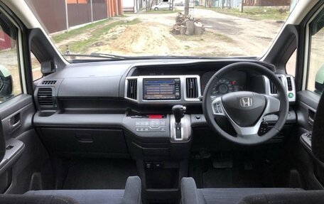 Honda Stepwgn IV, 2010 год, 1 400 000 рублей, 9 фотография