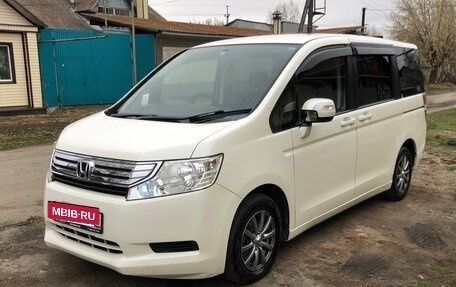 Honda Stepwgn IV, 2010 год, 1 400 000 рублей, 2 фотография