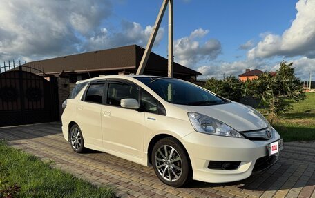 Honda Fit Shuttle I рестайлинг, 2013 год, 1 250 000 рублей, 3 фотография