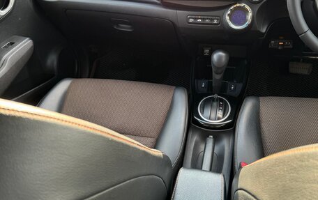Honda Fit Shuttle I рестайлинг, 2013 год, 1 250 000 рублей, 19 фотография