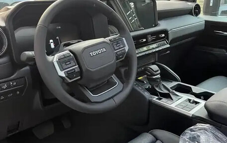 Toyota Land Cruiser Prado, 2025 год, 7 500 011 рублей, 5 фотография