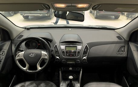Hyundai ix35 I рестайлинг, 2011 год, 1 090 000 рублей, 17 фотография