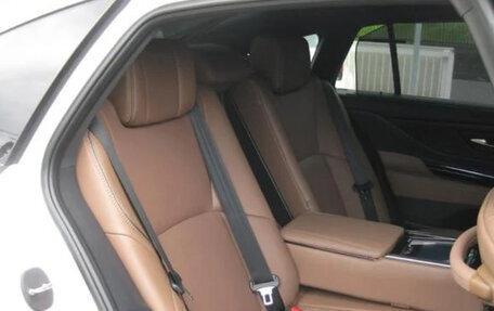 Toyota Crown, 2023 год, 3 810 000 рублей, 9 фотография