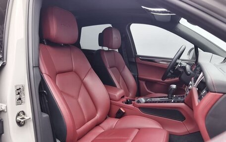 Porsche Macan I рестайлинг, 2022 год, 6 350 000 рублей, 7 фотография