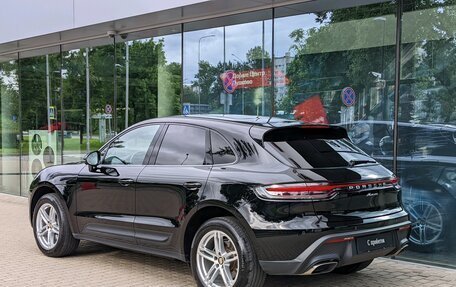 Porsche Macan I рестайлинг, 2023 год, 8 990 000 рублей, 3 фотография
