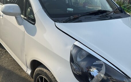 Honda Fit III, 2002 год, 400 000 рублей, 1 фотография