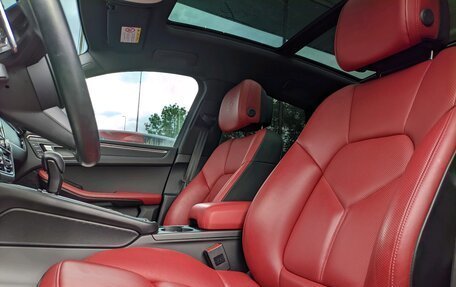 Porsche Macan I рестайлинг, 2023 год, 8 990 000 рублей, 10 фотография