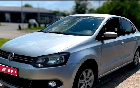 Volkswagen Polo VI (EU Market), 2012 год, 755 000 рублей, 1 фотография