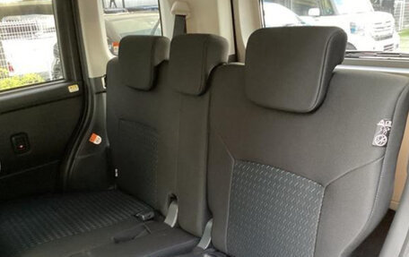 Toyota Roomy I, 2022 год, 650 000 рублей, 9 фотография