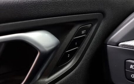 BMW 1 серия, 2022 год, 2 490 066 рублей, 16 фотография