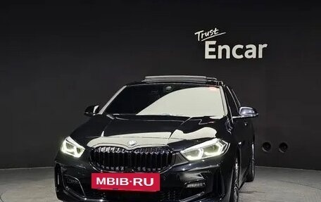 BMW 1 серия, 2021 год, 2 570 066 рублей, 3 фотография