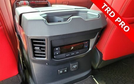 Toyota Sequoia, 2025 год, 13 800 000 рублей, 12 фотография
