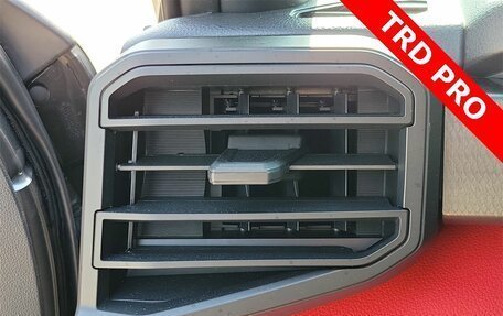Toyota Sequoia, 2025 год, 13 800 000 рублей, 28 фотография