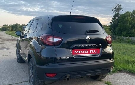 Renault Kaptur I рестайлинг, 2019 год, 1 350 000 рублей, 6 фотография