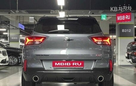 Chevrolet TrailBlazer, 2022 год, 1 670 000 рублей, 4 фотография