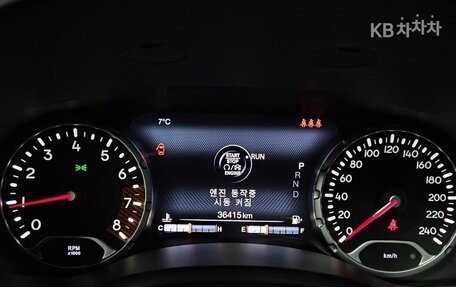 Jeep Renegade I рестайлинг, 2022 год, 2 280 000 рублей, 11 фотография