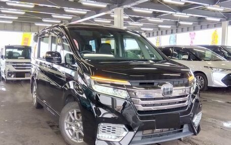 Honda Stepwgn IV, 2021 год, 2 109 000 рублей, 7 фотография