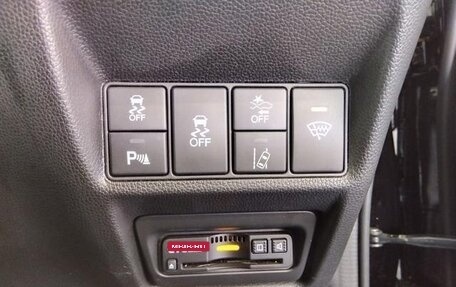 Honda Stepwgn IV, 2021 год, 2 109 000 рублей, 16 фотография