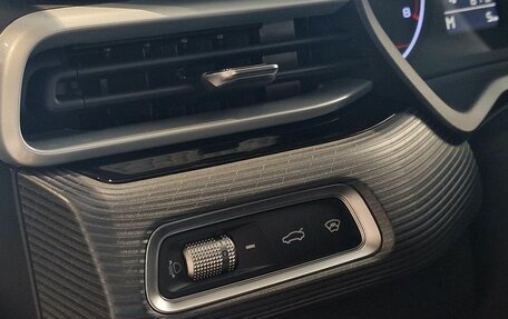 Geely Emgrand, 2024 год, 1 640 000 рублей, 22 фотография