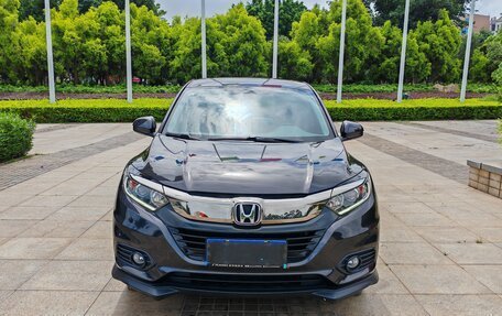 Honda Vezel, 2022 год, 1 310 000 рублей, 2 фотография