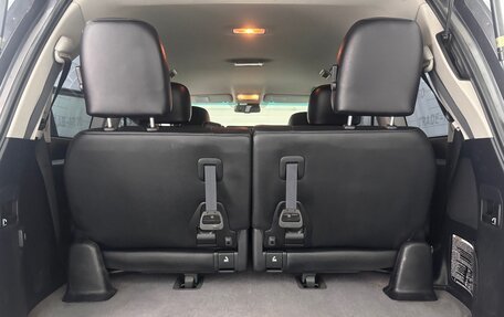 Toyota Land Cruiser 200, 2012 год, 3 300 000 рублей, 10 фотография