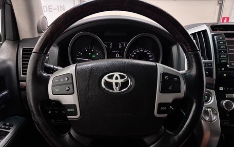 Toyota Land Cruiser 200, 2012 год, 3 300 000 рублей, 19 фотография