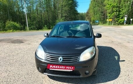 Renault Sandero I, 2013 год, 460 000 рублей, 9 фотография