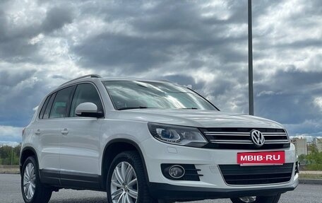 Volkswagen Tiguan I, 2012 год, 1 350 000 рублей, 2 фотография