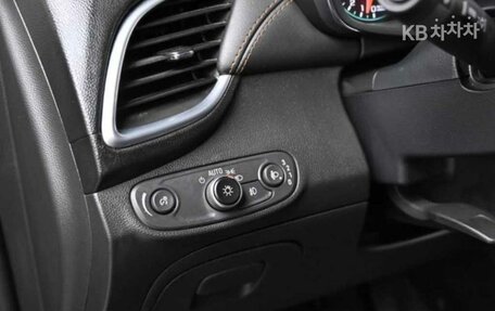 Chevrolet Trax, 2022 год, 1 100 000 рублей, 17 фотография
